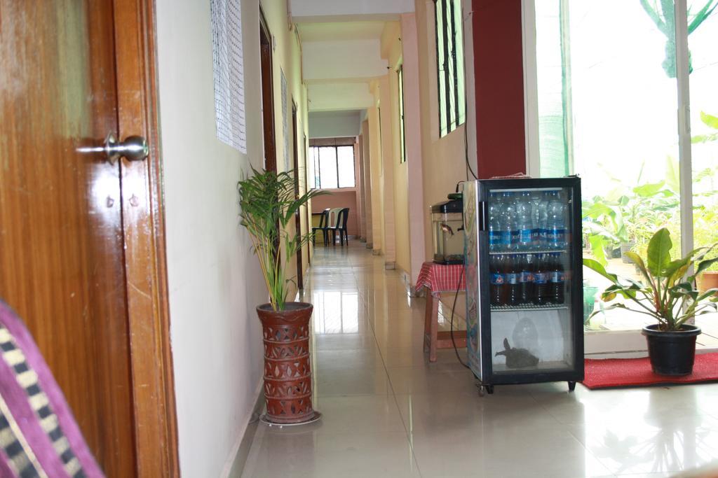 Minerva Residency Hotell Bangalore Exteriör bild