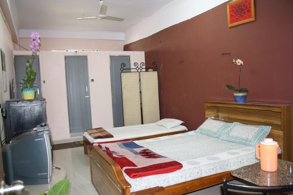 Minerva Residency Hotell Bangalore Exteriör bild