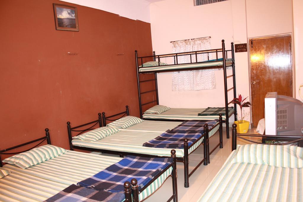 Minerva Residency Hotell Bangalore Exteriör bild
